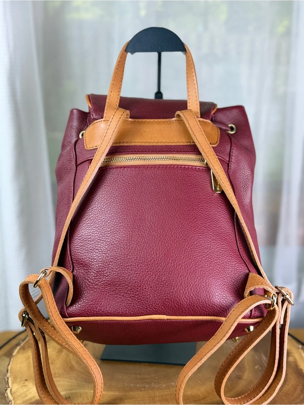 Valentina Italia Red Burgundy Leather Drawstring Backpack Purse w/ Tan Trim EUC